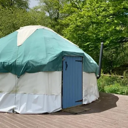 Yurt Glyncoch Isaf Farm Hotel Llangranog Exterior photo