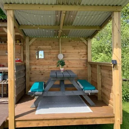 Yurt Glyncoch Isaf Farm Hotel Llangranog Exterior photo