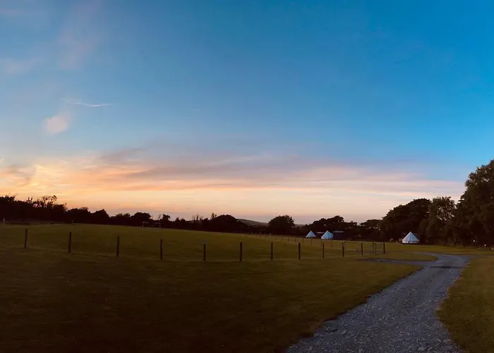 Yurt Glyncoch Isaf Farm